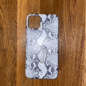 iPhone 11 Pro Max. Left handed Loopy Case.